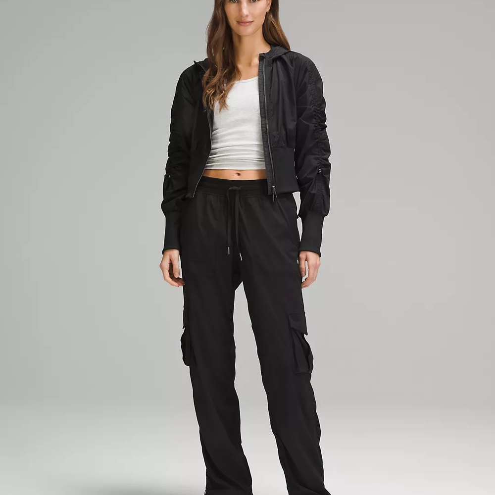 Lululemon
Dance Studio Relaxed-Fit Cargo Pant
